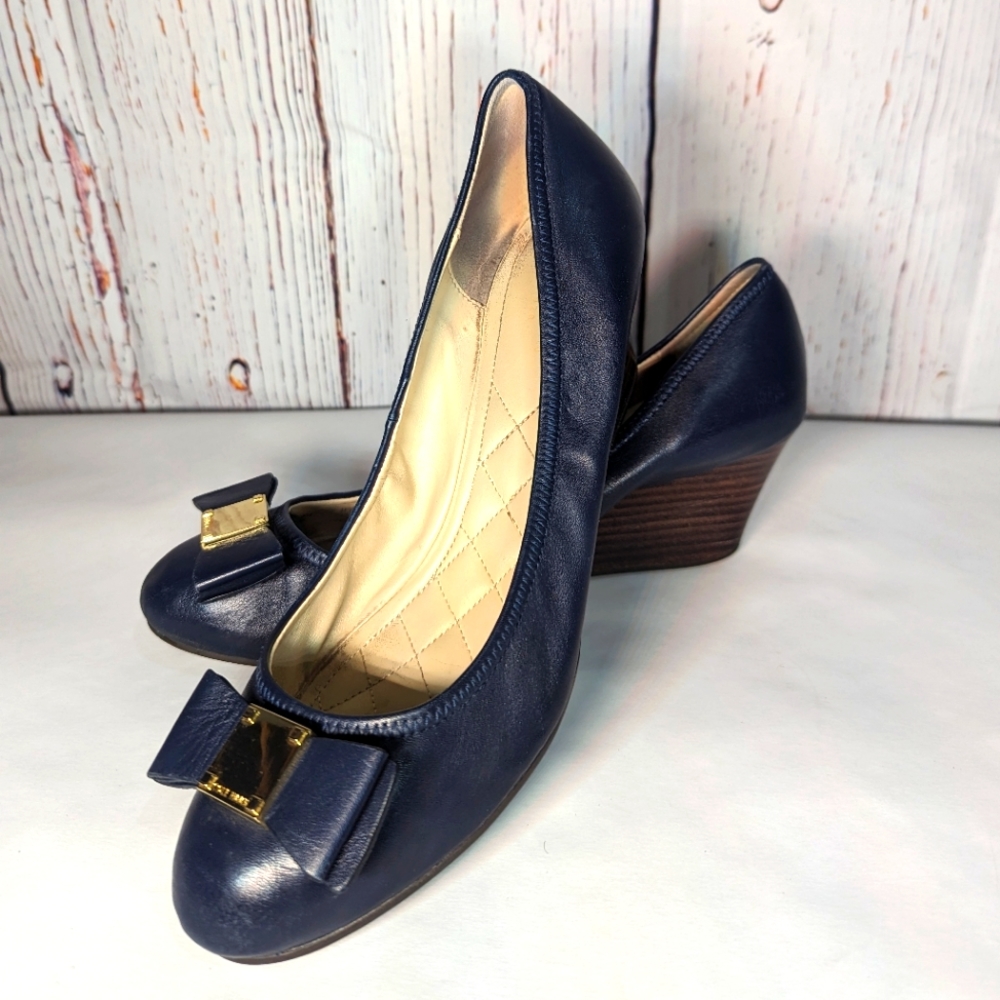 EUC Cole Haan Adair Wedge Blue/Navy Size 8